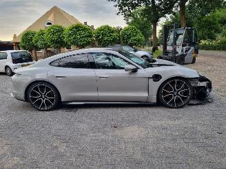 Porsche Taycan Performance Pano Led Stoeverw. picture 6