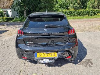 Peugeot e-208 50Kwh Airco Stoelverw. picture 4