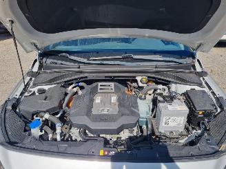 Hyundai Ioniq EV Premium Schuifdak Leder Stoelverw picture 9