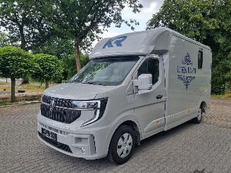Renault Master 2.0 DCI Aut. Krismar Horsebox picture 8