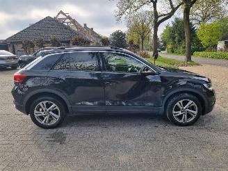 Volkswagen T-Roc 1.5 TSI Aut. 110KW 75 Edition Led picture 7