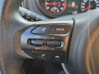 Kia Picanto 1.0 DPI Airco picture 17