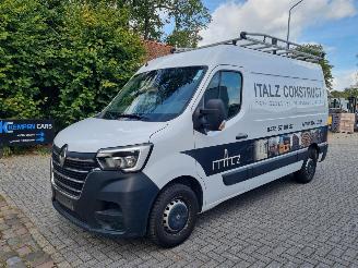 uszkodzony samochody osobowe Renault Master 2.3 DCI 135 L2 H2 Airco 2020/11