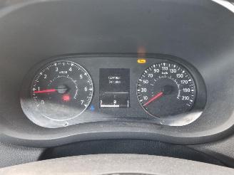 Renault Master 2.3 DCI 135 L2 H2 Airco picture 15