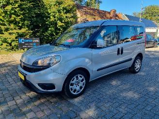 Damaged car Fiat Doblo 1.4 Rolstoelauto Airco 2015/5