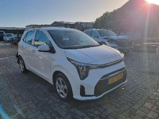 Kia Picanto 1.0 GDi DynamicLine Airco Navi Camera picture 7