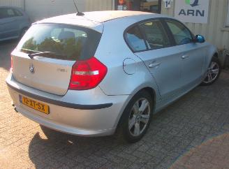 BMW 1-serie 118i picture 3