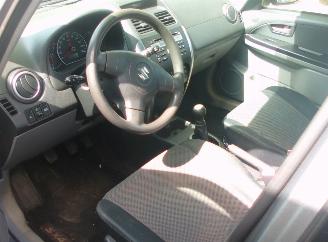 Suzuki SX4  picture 5