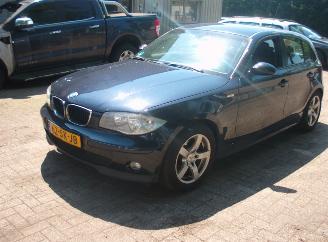 BMW 1-serie 116i picture 1