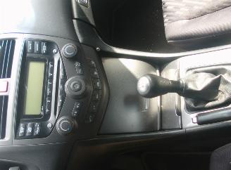 Honda Accord 2.0i comfort picture 7