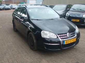 Volkswagen Golf  picture 2