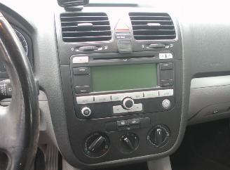 Volkswagen Golf  picture 8