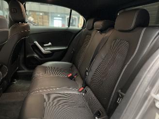 Mercedes A-klasse A180d 72dKM!!! GROOT SCHERM/LED/LEDER/PDC/CLIMATE/STOELVERW/VOL! picture 10