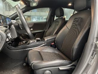 Mercedes A-klasse A180d 72dKM!!! GROOT SCHERM/LED/LEDER/PDC/CLIMATE/STOELVERW/VOL! picture 9