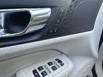 Volvo V-60 AUT. NAVI/LED/CAMERA/FULL-ASSIST/MEMORY/VIRTUAL/LEDER/VOL! picture 13