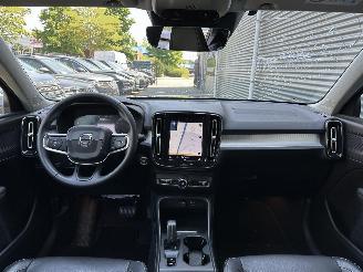 Volvo XC40 1.5 T3 R-Design NAVI/LED/CAMERA/FULL ASSIST/LEDER/VOL OPTIES! picture 9