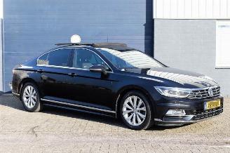 Volkswagen Passat 1.4 TSI ACT 3X R-LINE PANO/LEDER/LED/NAVI/CLIMA SCHADEVRIJ/DAMAGEDFREE picture 26