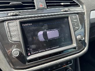 Volkswagen Tiguan 1.4 TSI DSG | NAVI | APP-C | LED | PARKING SENSORS | STOELVERW. | CLIMATE | ACC picture 11