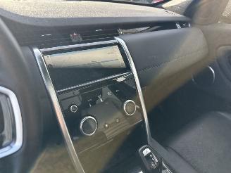 Land Rover Discovery Sport VOLLEDIG RIJDBAAR/D165 2.0 4x4 PANO/LED/FULL-ASSIST/FULL OPTIONS picture 10