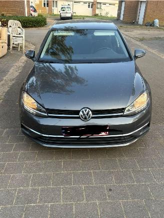 Volkswagen Golf 1.0 TSI 110PK 6-bak NAVI /CLIMA/CARPLAY/LED picture 2