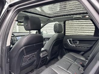 Land Rover Discovery Sport 2.0 TD4 PANO/CAMERA/LEDER/TREKHAAK/MERIDIAN/LED/RIJDBAAR! picture 13