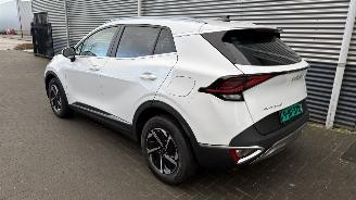 Kia Sportage Kia SPORTAGE 1.6 T-GDi Hybrid DynamicLine CAMERA/STOELVERW V+A / STUURVER/RADAR VOL NIEUW! picture 6