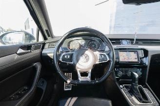 Volkswagen Passat 1.4 TSI ACT 3X R-LINE PANO/LEDER/LED/NAVI/CLIMA SCHADEVRIJ/DAMAGEDFREE picture 18