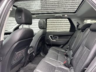 Land Rover Discovery Sport 2.0 TD4 PANO/CAMERA/LEDER/TREKHAAK/MERIDIAN/LED/RIJDBAAR! picture 10