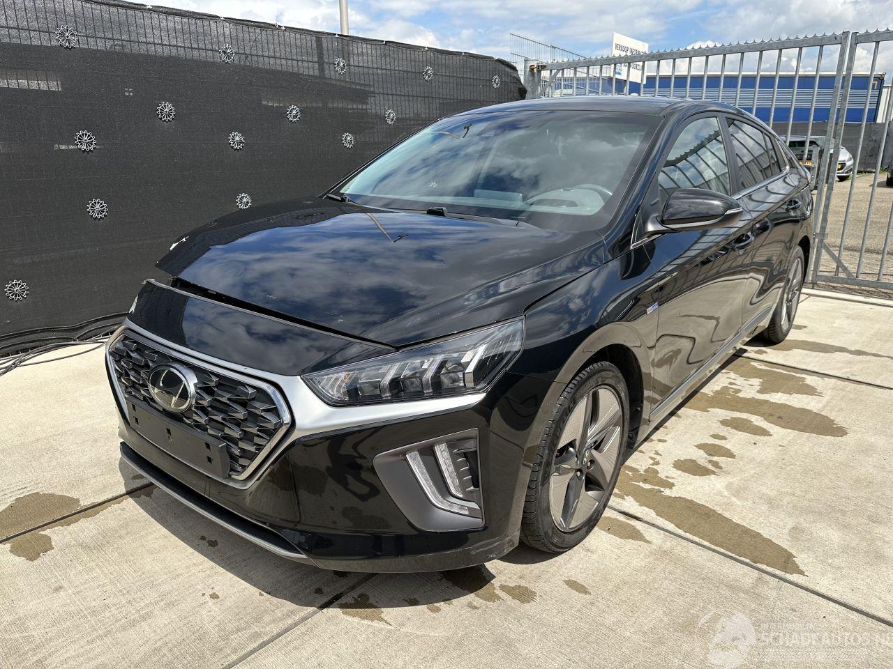 Hyundai Ioniq 1.6 GDI FACELIFT | CAMERA | XENON-LED | AMBIENT LIGHT | CRUISE CONTROL