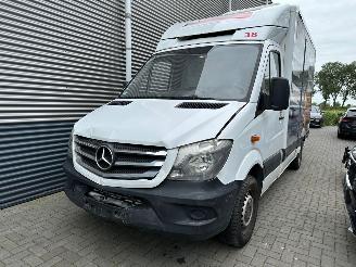 skadebil bedrijf Mercedes Sprinter 314CDI RIJDBARE SCHADE / KOELWAGEN BAKWAGEN / CAMERA 2018/12