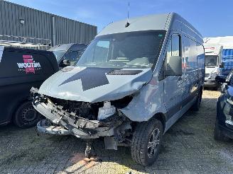 uszkodzony samochody ciężarowe Mercedes Sprinter 2.2 2018/11