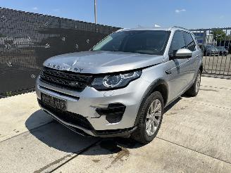 uszkodzony samochody osobowe Land Rover Discovery Sport 2.0 TD4 CAMERA/LINEASSIST/LED/LEDER/VOL! RIJDBAAR! 2015/12