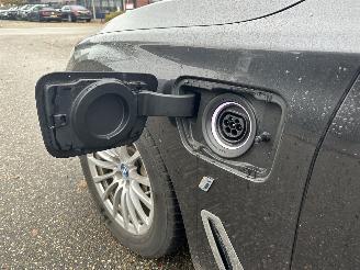 BMW 7-serie 740e LWB i-Performance / Full Options SCHADEVRIJ/ DAMAGED FREE/UNFALL FREI ! picture 29