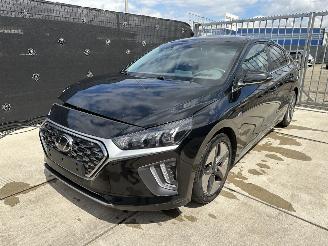 krockskadad bil auto Hyundai Ioniq 1.6 GDI FACELIFT | CAMERA | XENON-LED | AMBIENT LIGHT | CRUISE CONTROL 2020/10