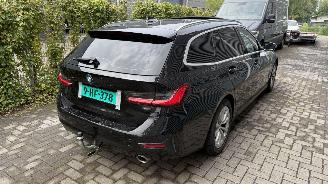 BMW 3-serie M Sport Line PANO/NAVI/LEDER/CLIMA/STOELVERW V+A VOL SCHADEVRIJ! picture 6