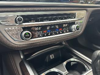 BMW 7-serie 7-SERIE  740e LWB I-Performance / Full Options SCHADEVRIJ/ DAMAGED FREE/UNFALL FREI ! picture 16