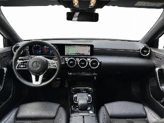 Mercedes A-klasse A180d GROOT SCHERM/LED/CAMERA picture 8