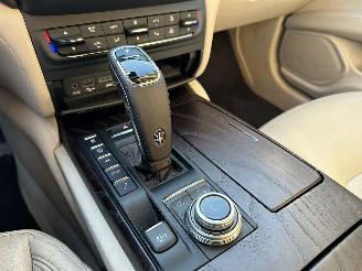 Maserati Ghibli 3.0 V6 Gran-Lusso Aut / SOFT-CLOSE / MINIMAL DAMAGE picture 12