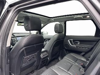 Land Rover Discovery Sport 2.0 TD4 PANO/CAMERA/LEDER/TREKHAAK/MERIDIAN/LED/RIJDBAAR! picture 10
