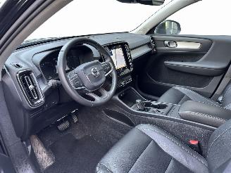 Volvo XC40 1.5 T3 R-Design NAVI/LED/CAMERA/FULL ASSIST/LEDER/VOL OPTIES! picture 12