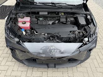 MG MG4 Electric 64kWh 204PK Aut. Luxury picture 38