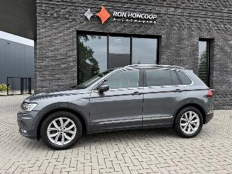 Damaged car Volkswagen Tiguan 1.5 TSI 150PK DSG7 Style 2020/5
