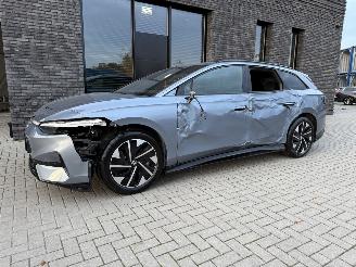 Volkswagen ID.7 Tourer PRO 77kWh 286PK Aut. VOL! picture 13