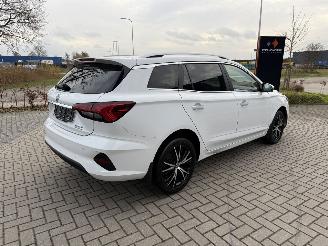 MG MG5 Electric Long Range 61kWh 157PK Aut. Luxury picture 10