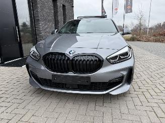 BMW 1-serie 118i 136PK Steptronic M-Sport PANO KUIP VOL! picture 16