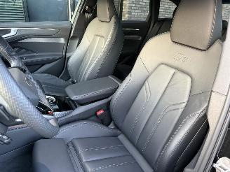 Audi A6 avant NEW MODEL! 40 TDI 204PK S-tronic S-line PANO VOLL! picture 19