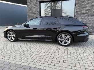 Audi A6 avant NEW MODEL! 40 TDI 204PK S-tronic S-line PANO VOLL! picture 16