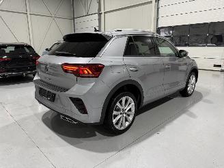 Volkswagen T-Roc 1.5 TSI 150PK DSG7 R-Line picture 5