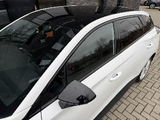 MG MG4 Electric Luxury 64kWh 204PK Aut. picture 31