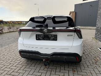 MG MG4 Electric Trophy Extended Range 77kWh 245PK Aut. Luxury picture 8
